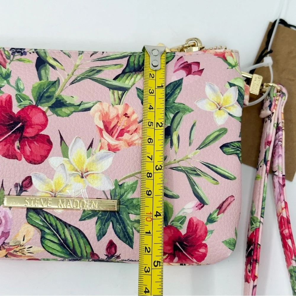 Steve Madden Pink Floral Pouch Wallet Wristlet NWT